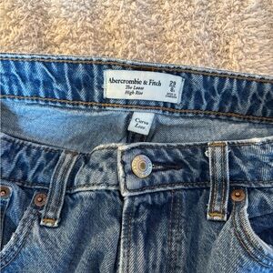 Abercrombie and Fitch The Loose High Rise